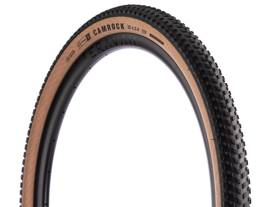Teravail Camrock Tire - 32 x 2.4 Tubeless Folding Tan Light Trail - Superstructure Fast Plus Compound
