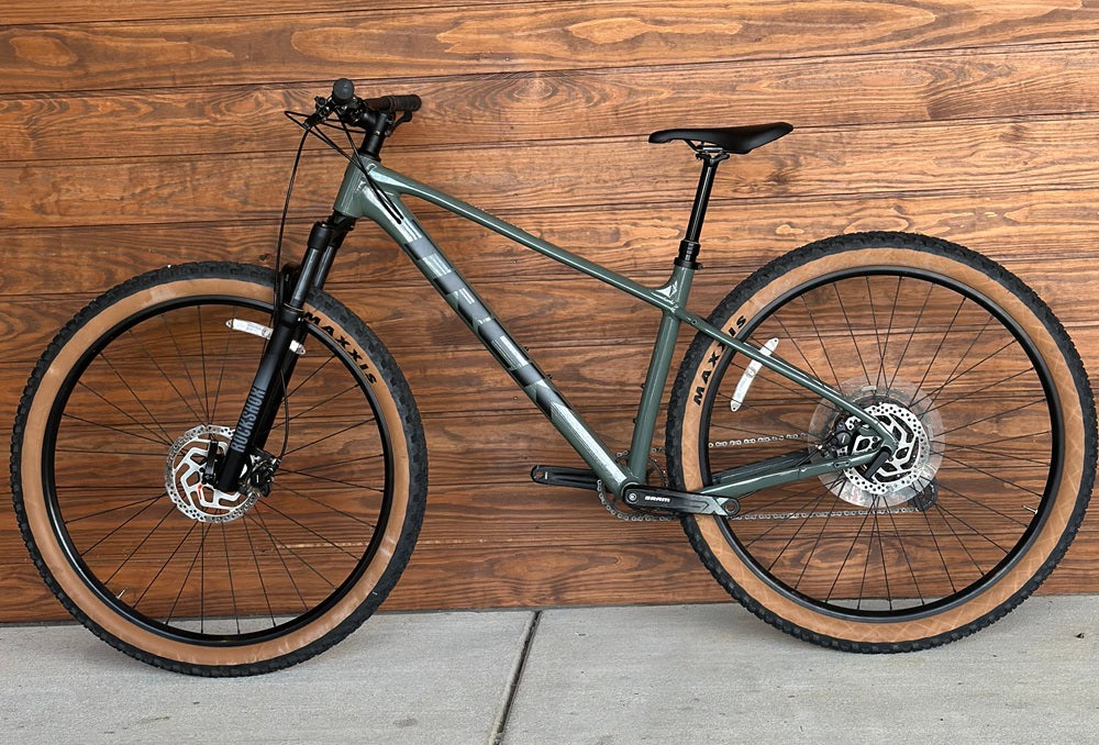 DEMO - 2025 Trek Marlin 7 Gen 3 - Medium #2 OM – Cahaba Cycles